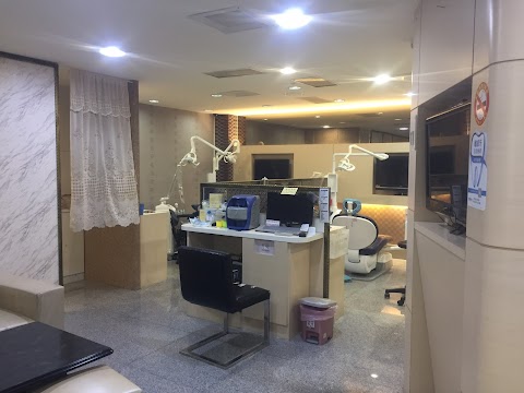 麗緻牙醫診所